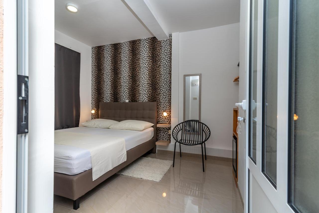 Apartments Orlic Trogir Dış mekan fotoğraf